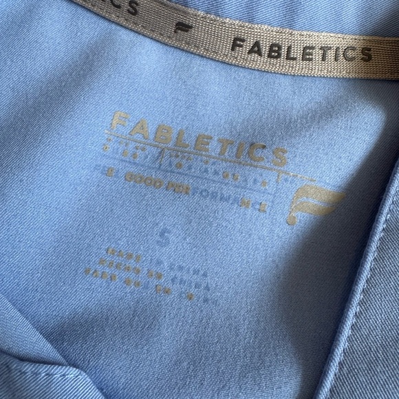 Fabletics Celi Blue Scrub Set- Evolve Top And On Call Joggers- S/M - Picture 8 of 9
